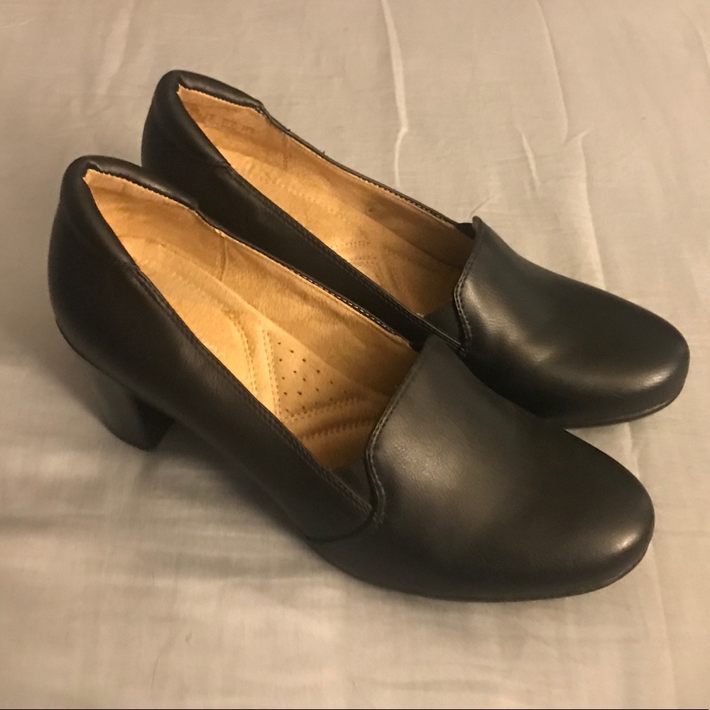 Naturalizer heels
